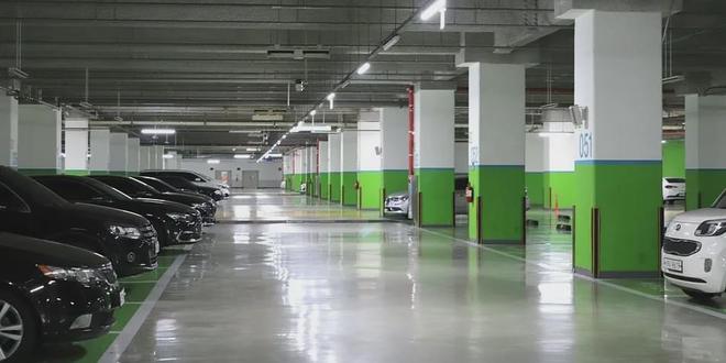 停車場(chǎng)停車也扣3分罰200元？車主無奈 只能賣車！